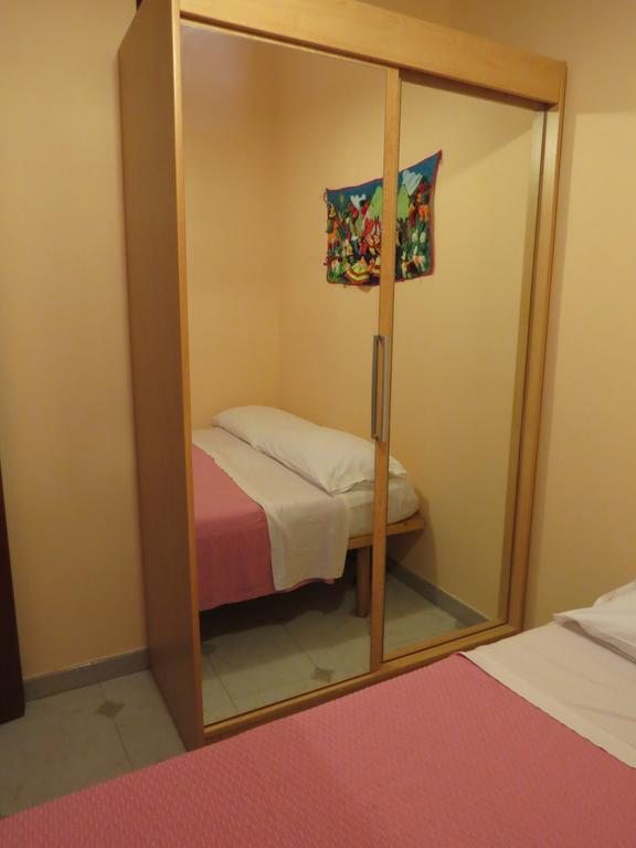 Appartamento Maria Giovanna Giardini-Naxos Zimmer foto